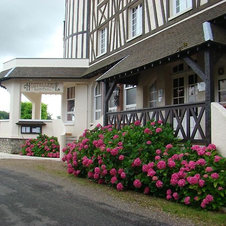 Hostellerie Saint Pierre Luaran gambar