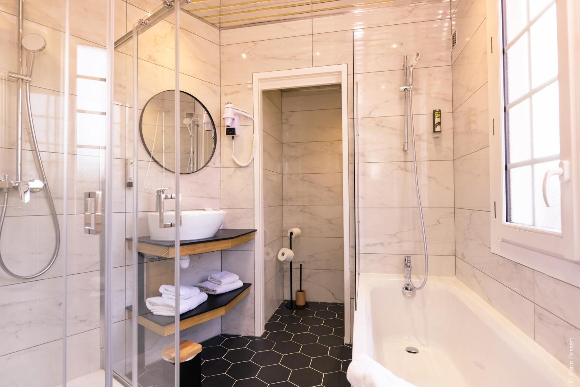 Hostellerie Saint Pierre Luaran gambar