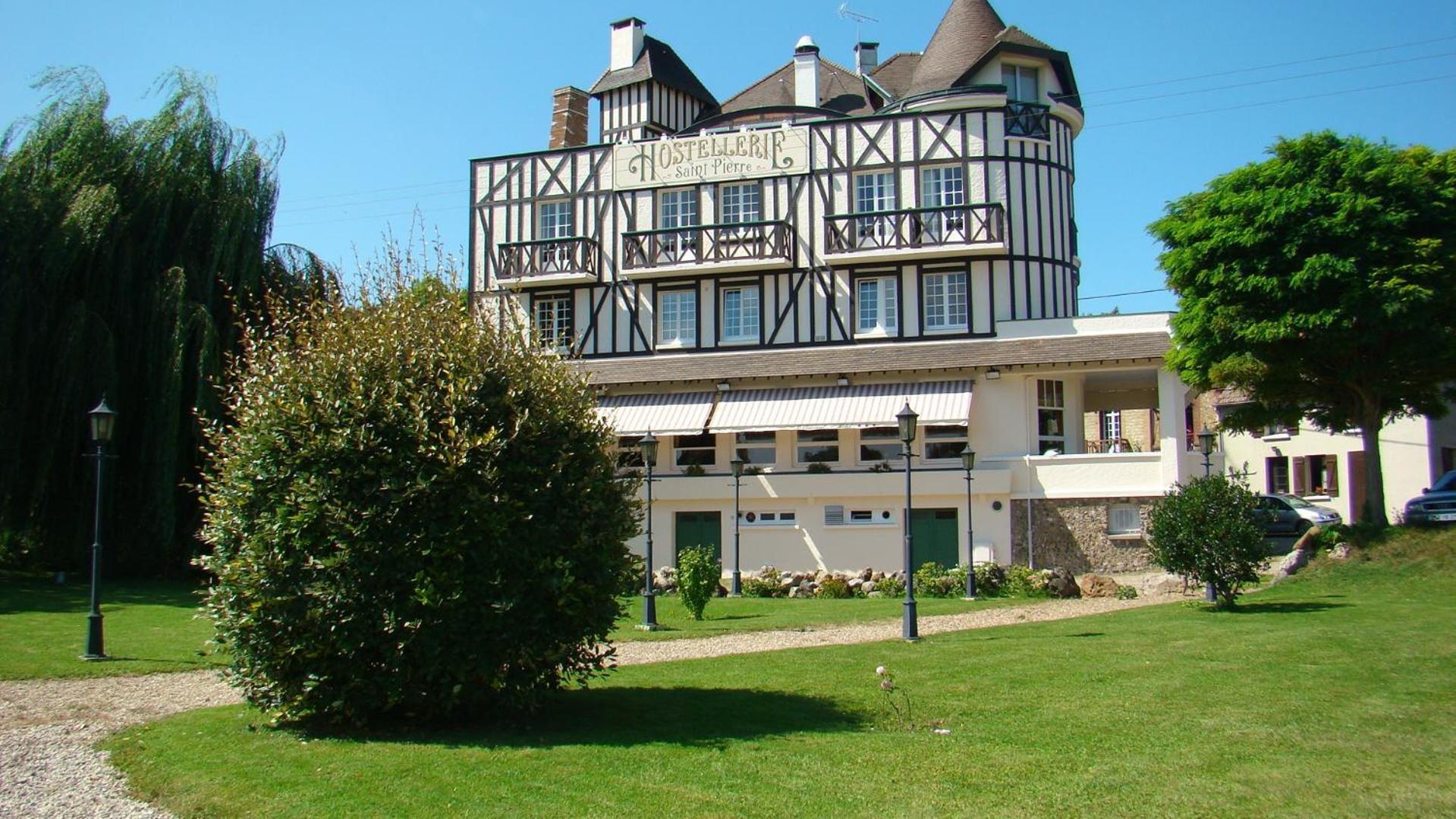Hostellerie Saint Pierre Luaran gambar