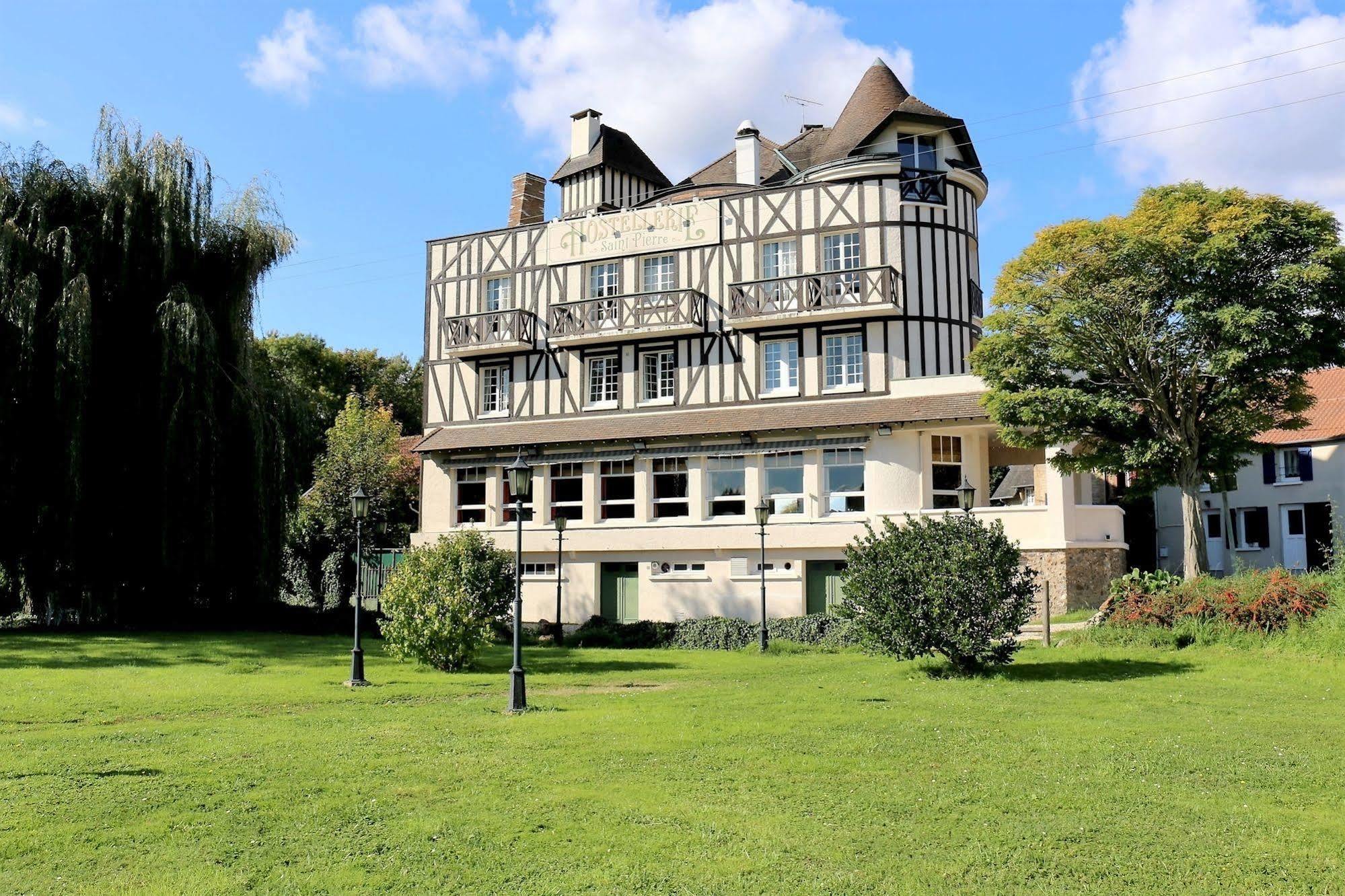 Hostellerie Saint Pierre Luaran gambar